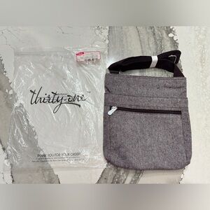 Thirty-One Organizing Shoulder Bag (Plum Tweed)